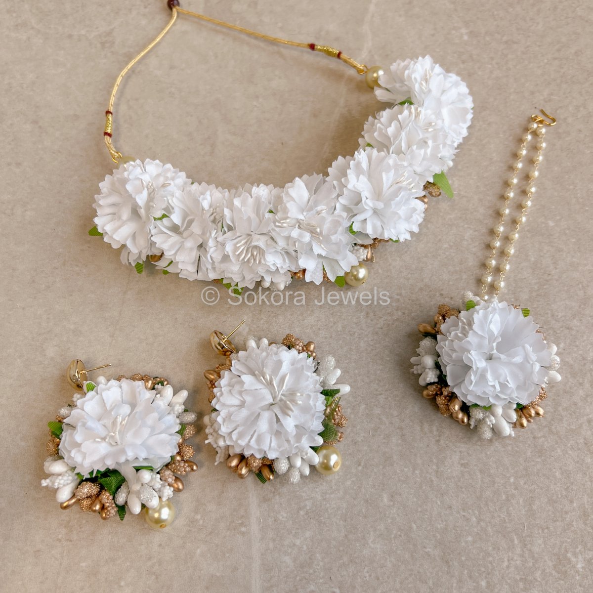 White Floral Necklace set - SOKORA JEWELSWhite Floral Necklace set