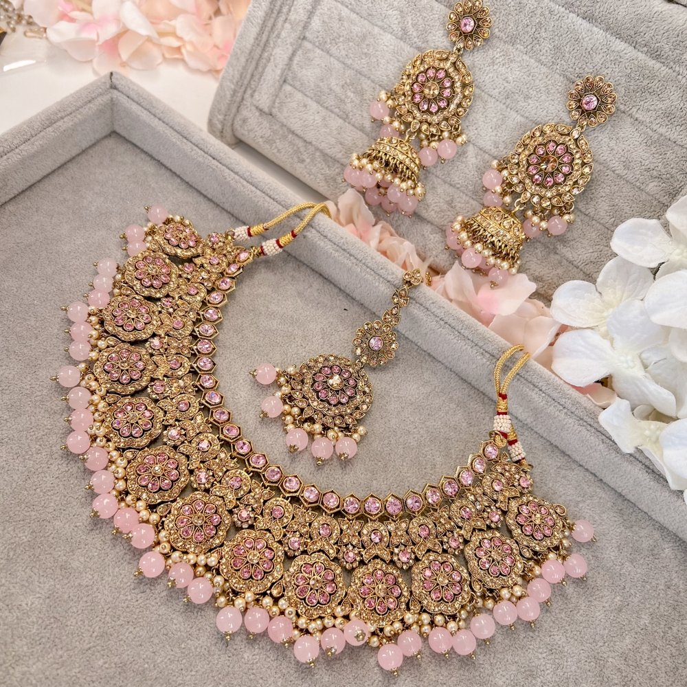 Tikka hot sale necklace set