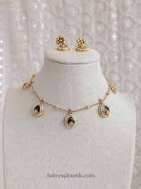 Dainty Kundan Green Drop Set
