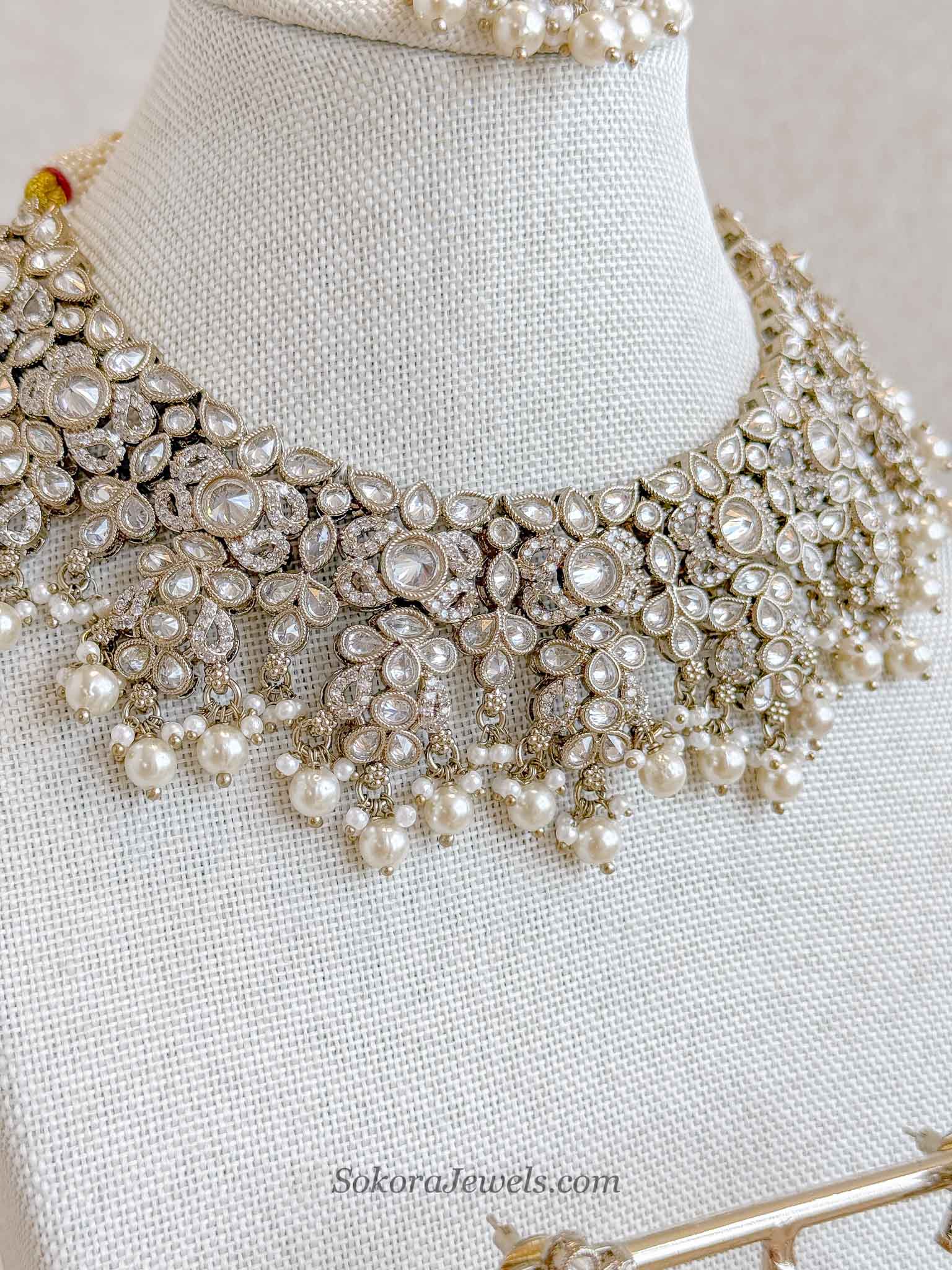 Thohura Bridal Necklace Set - Clear