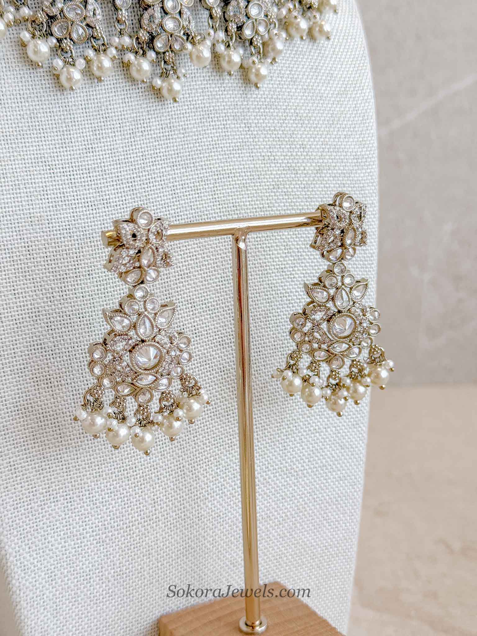 Thohura Bridal Necklace Set - Clear