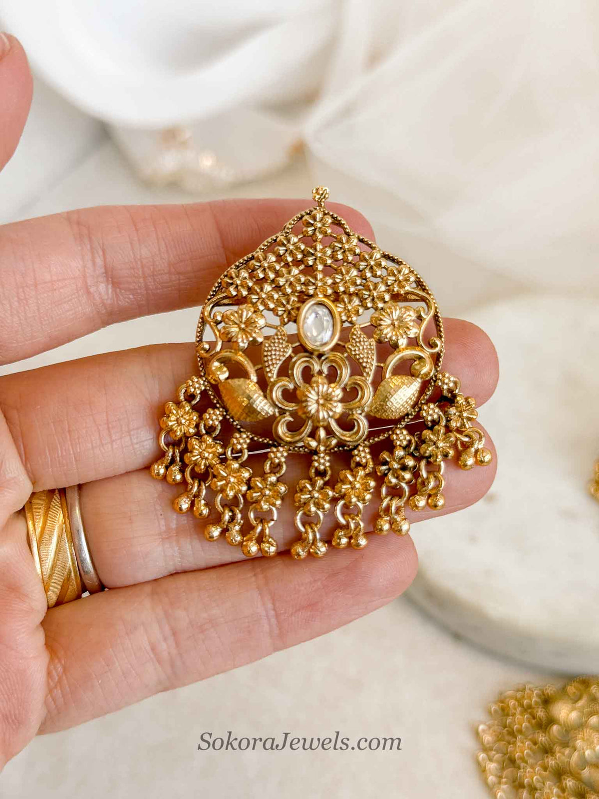 Heritage Gold Earrings & Statement Tikka Set