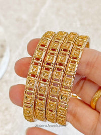 Set of 4 Square Detail Gold Bangles