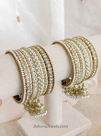 Small Cream Bridal Bangle Set with Jhumka Bangles