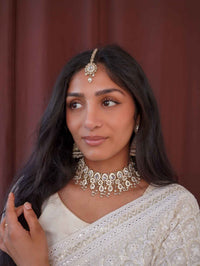 Mehnaz Necklace Set - Clear