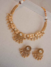Kundan Gem and Meenakari set