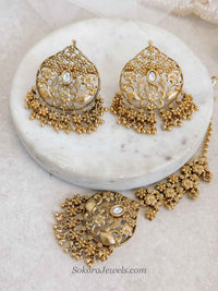 Heritage Gold Earrings & Statement Tikka Set