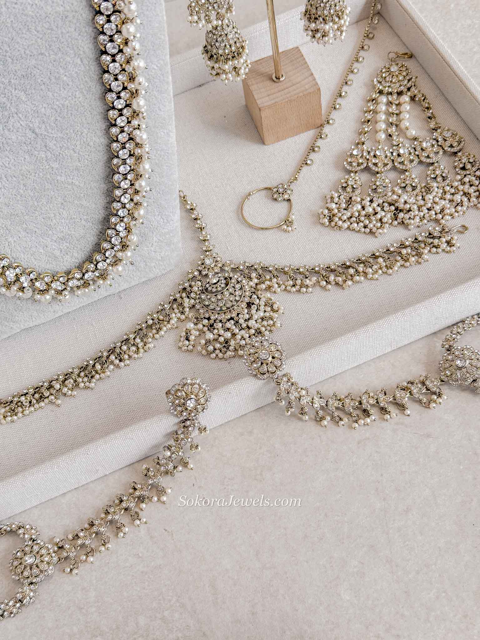 Antique Gold Full Bridal set - Pearl