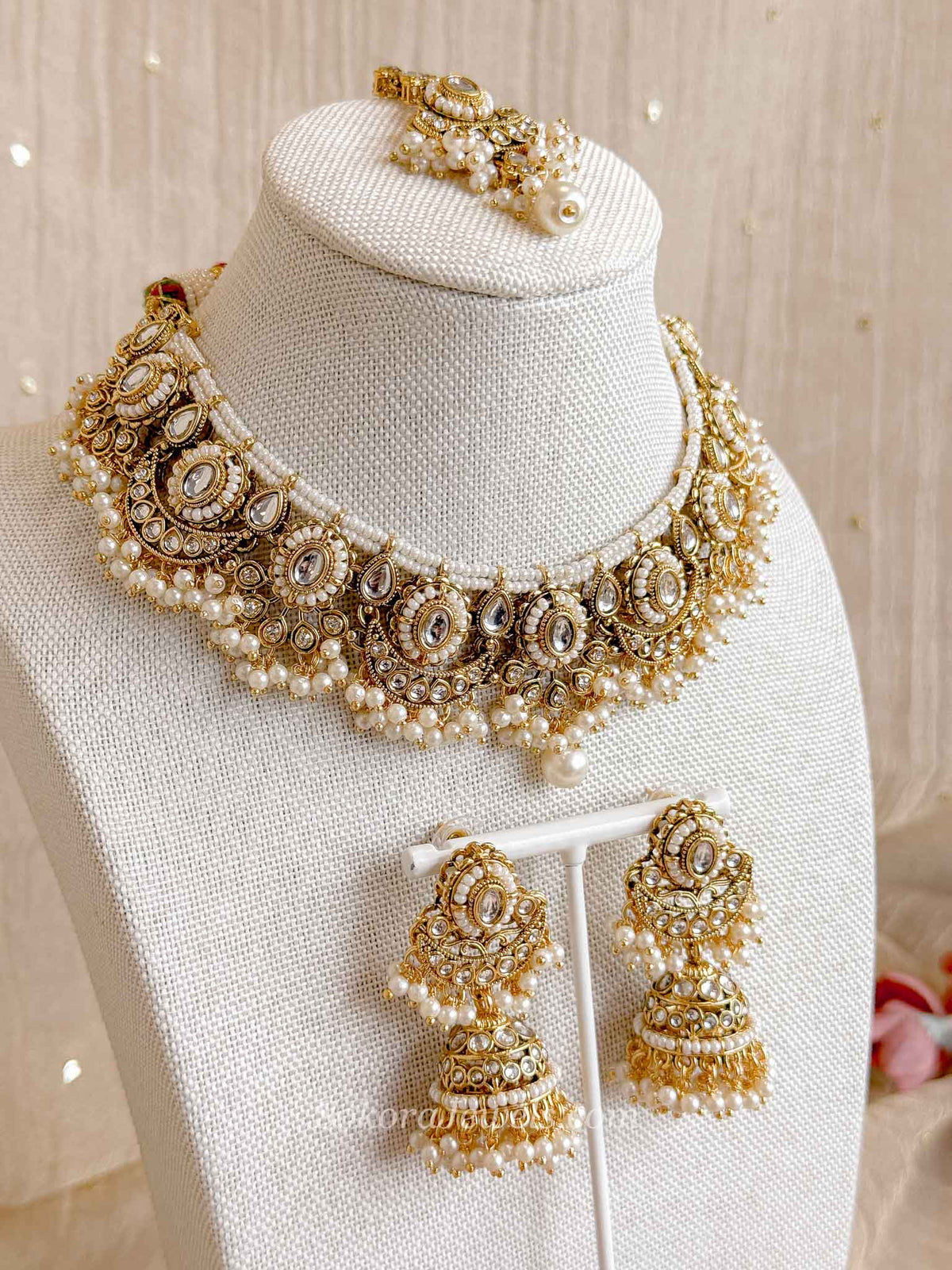 Sabrina Faux Kundan Set - White