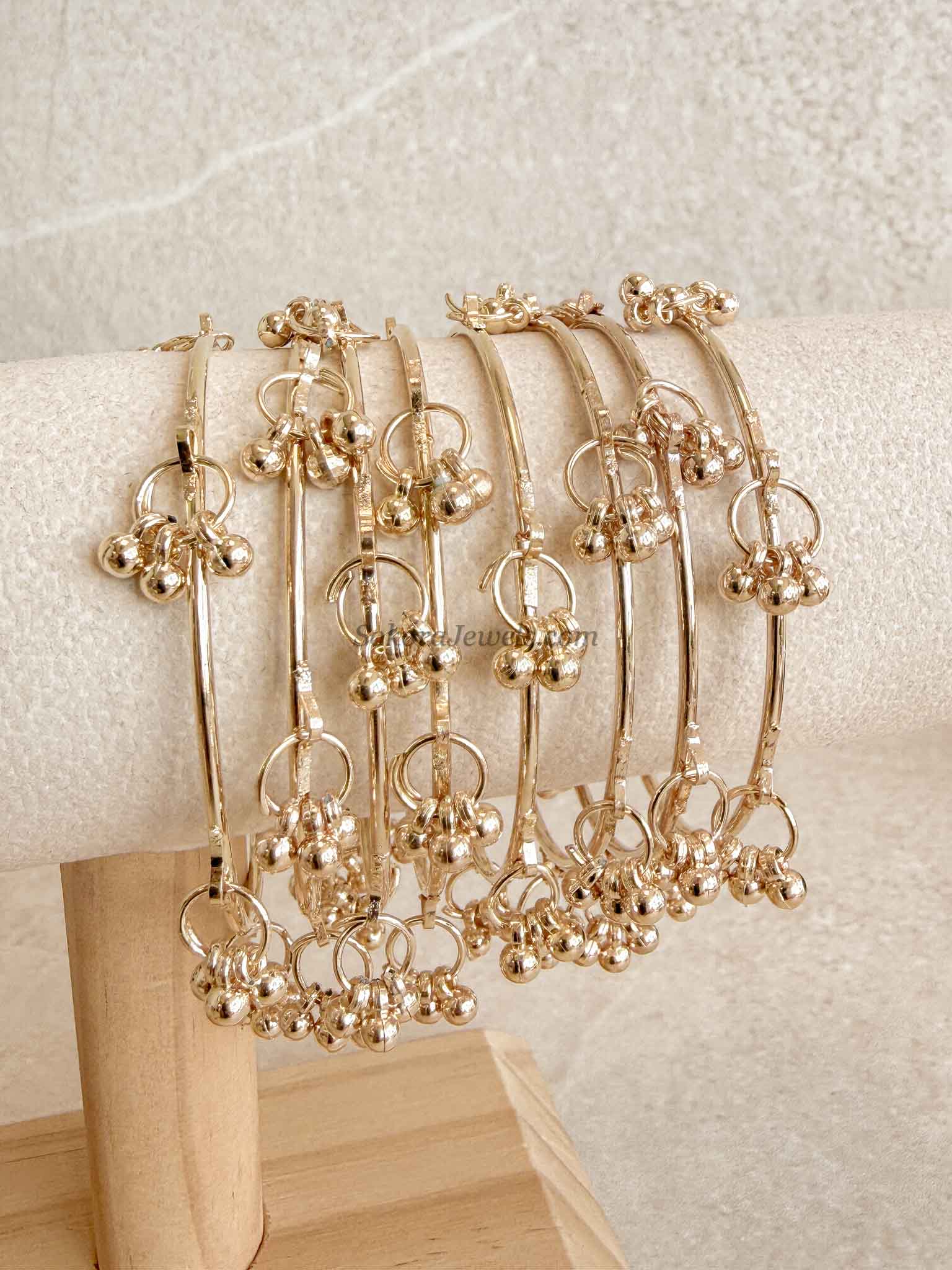 Set of 8 Kashmiri Bangles with Ghungroo - Gold