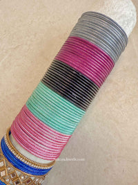 Slightly Imperfect: Mixed Shades Colour Block