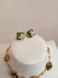 Dainty Kundan Green Motif Set