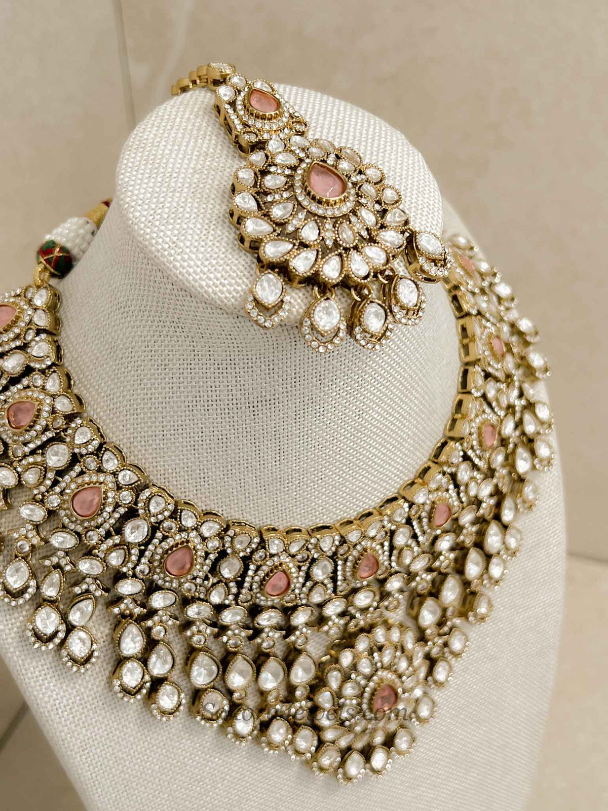 Antique Gold-Tone Kundan Necklace set