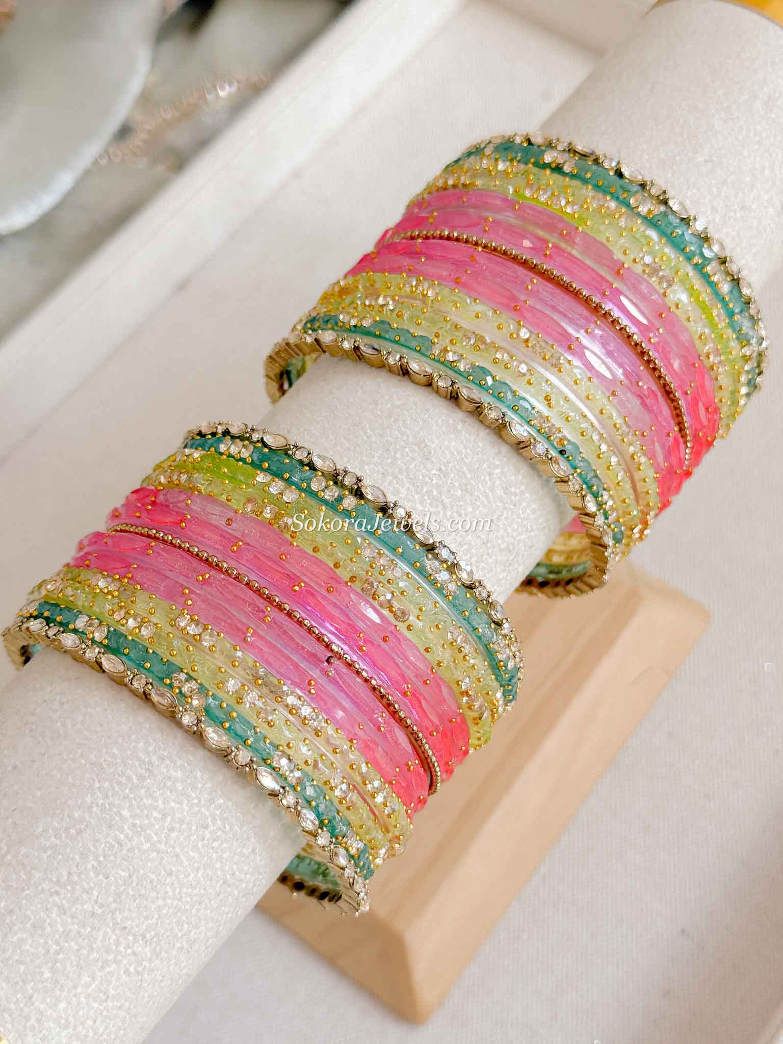 Pastel Glass Bangle set