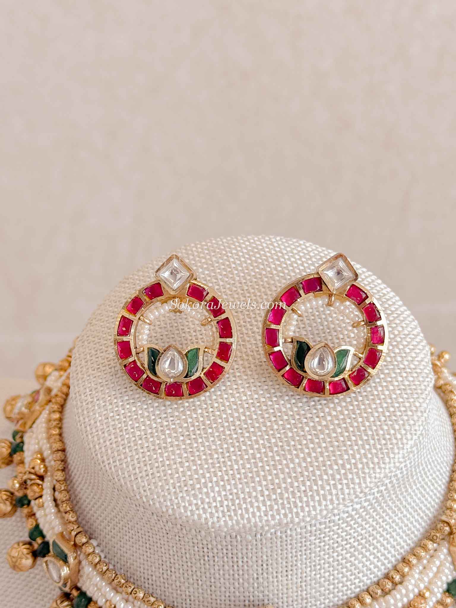 Maharani Ghungroo Choker Set – Ruby, Emerald & Kundan