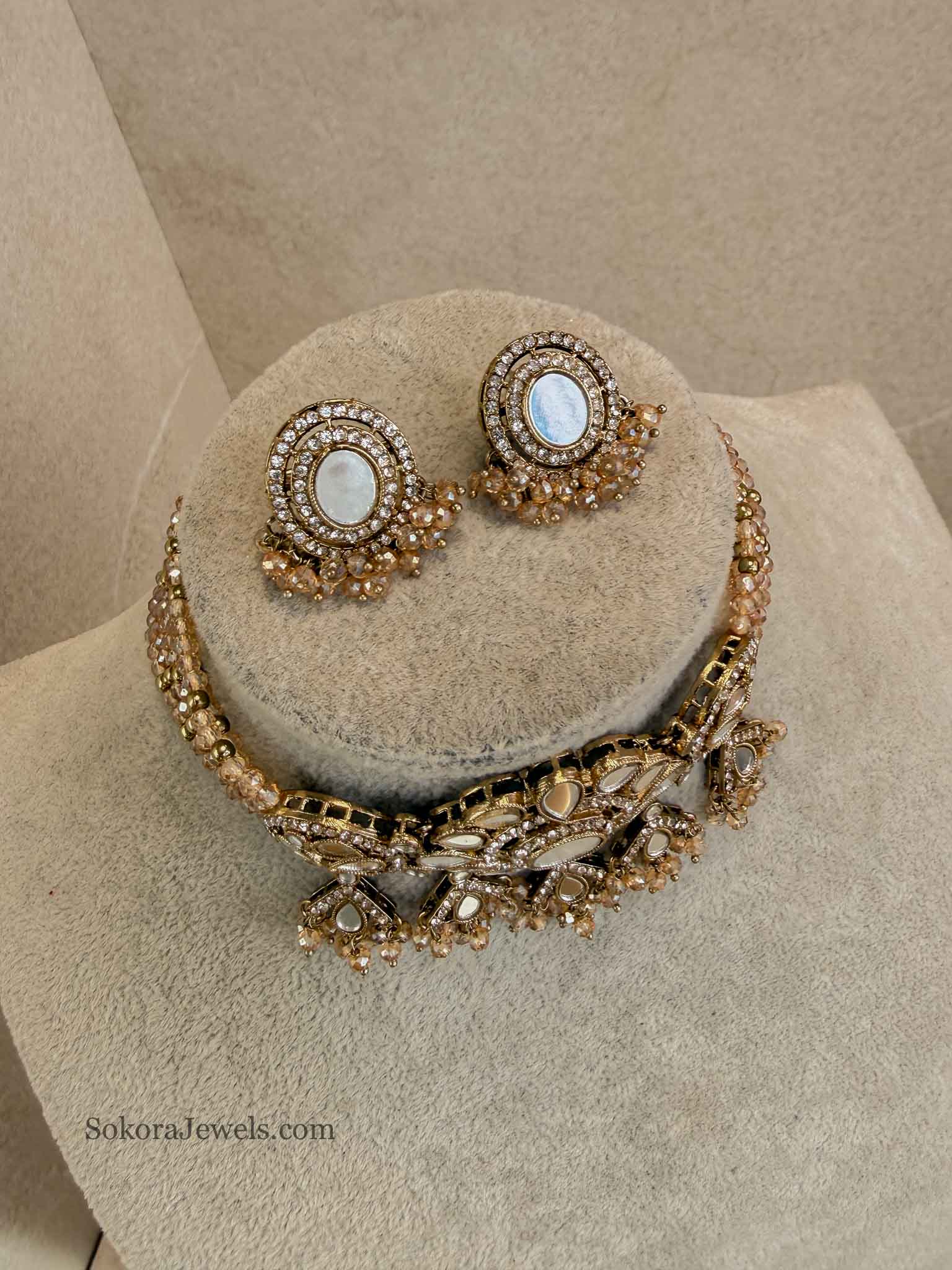 Lishba Mirrored Choker Set