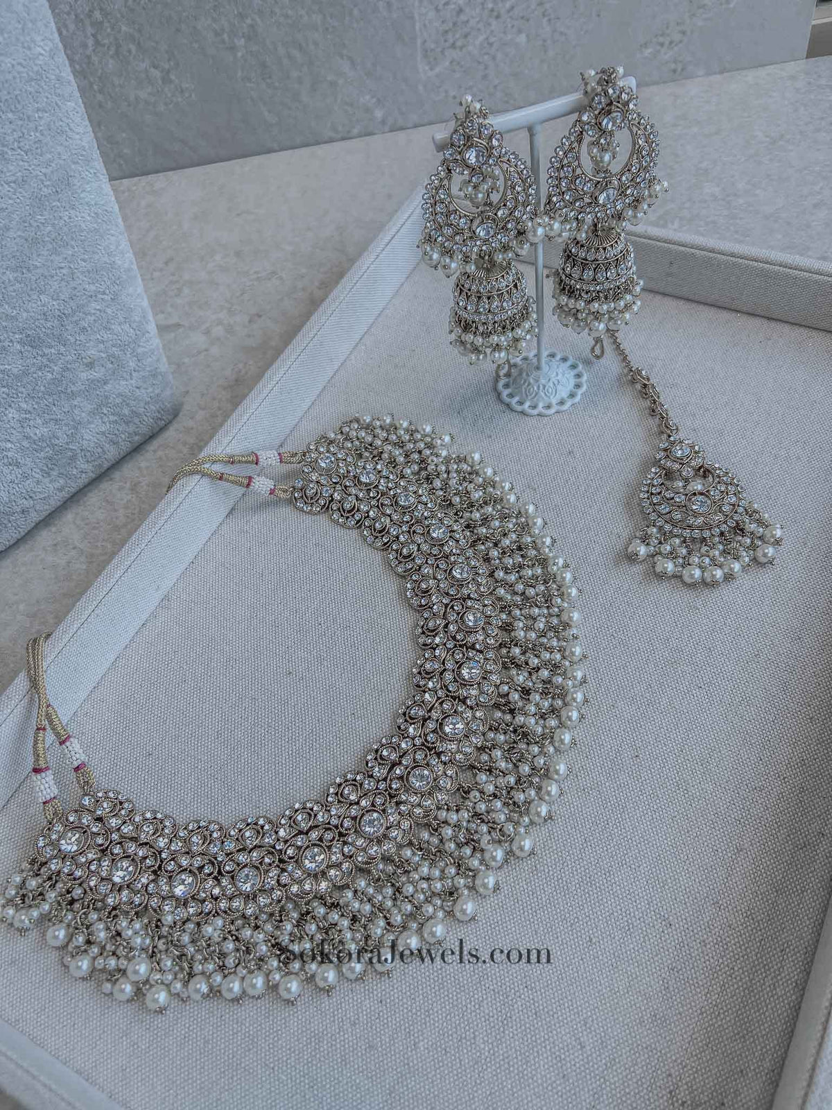 Tehmeena Necklace Set - Silver