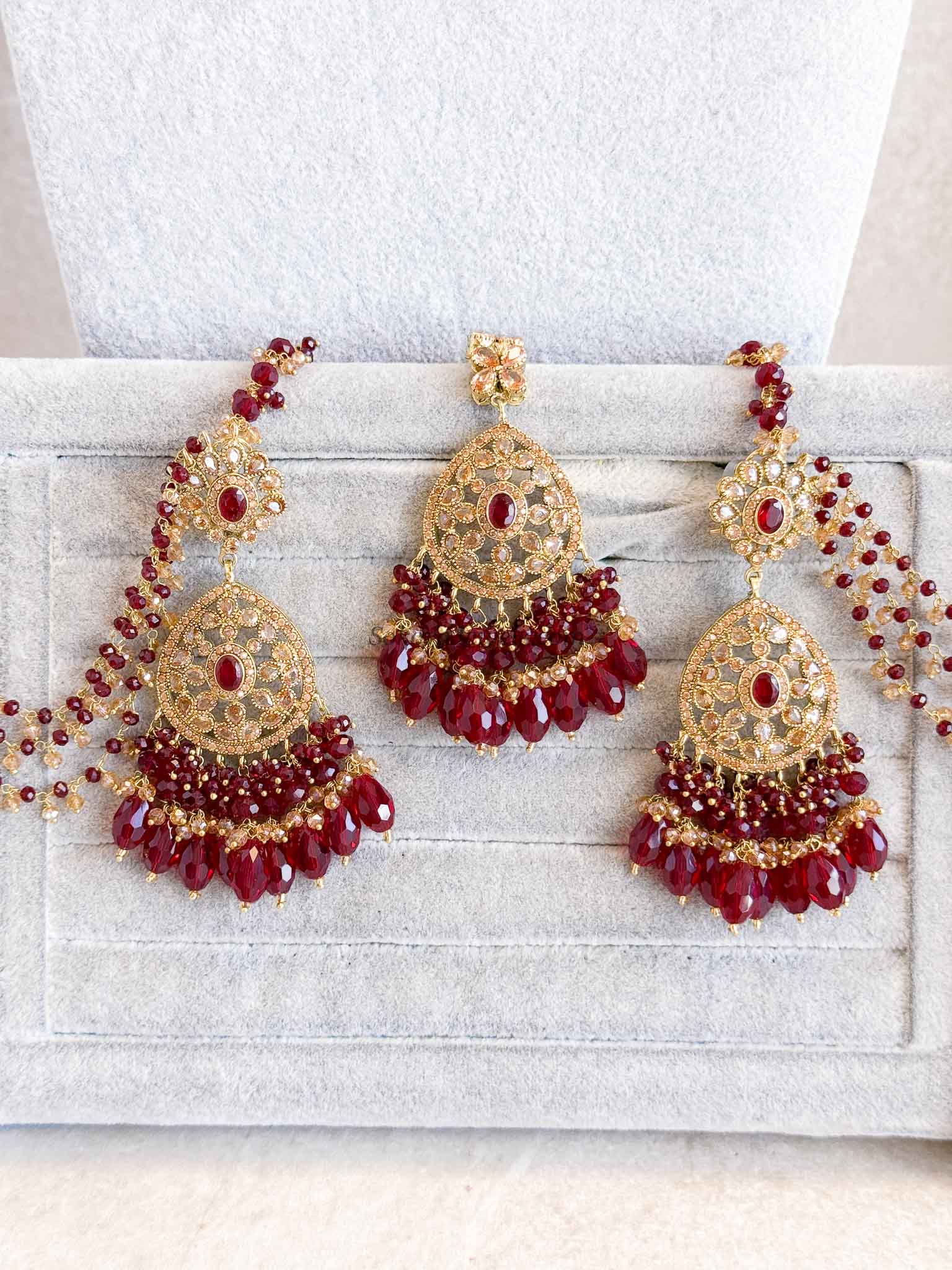 Qainat Bridal Jewellery Set - Maroon