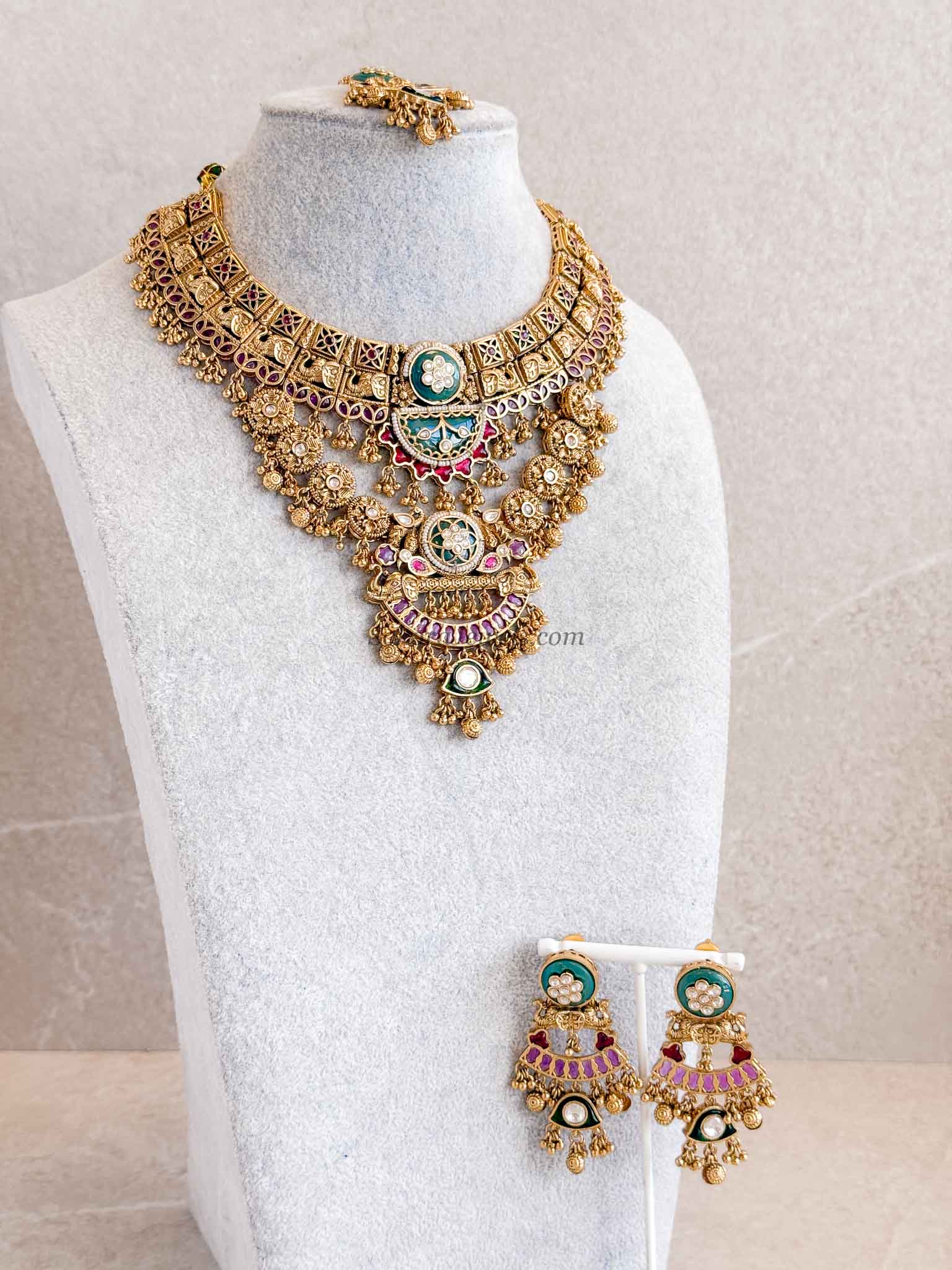 Mehira Antique Gold Temple Necklace Set