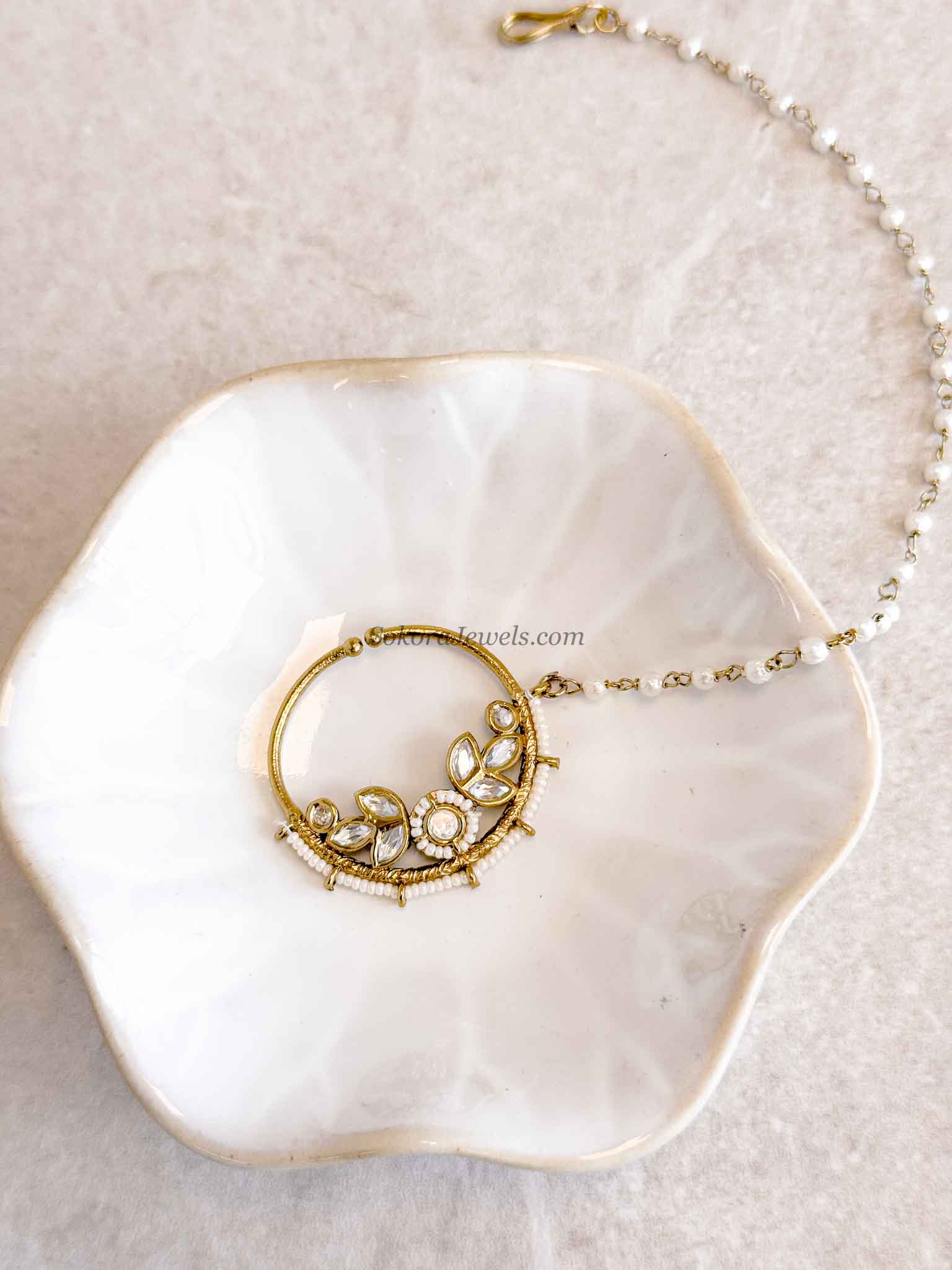 Medium Antique Gold & Kundan Nose Ring