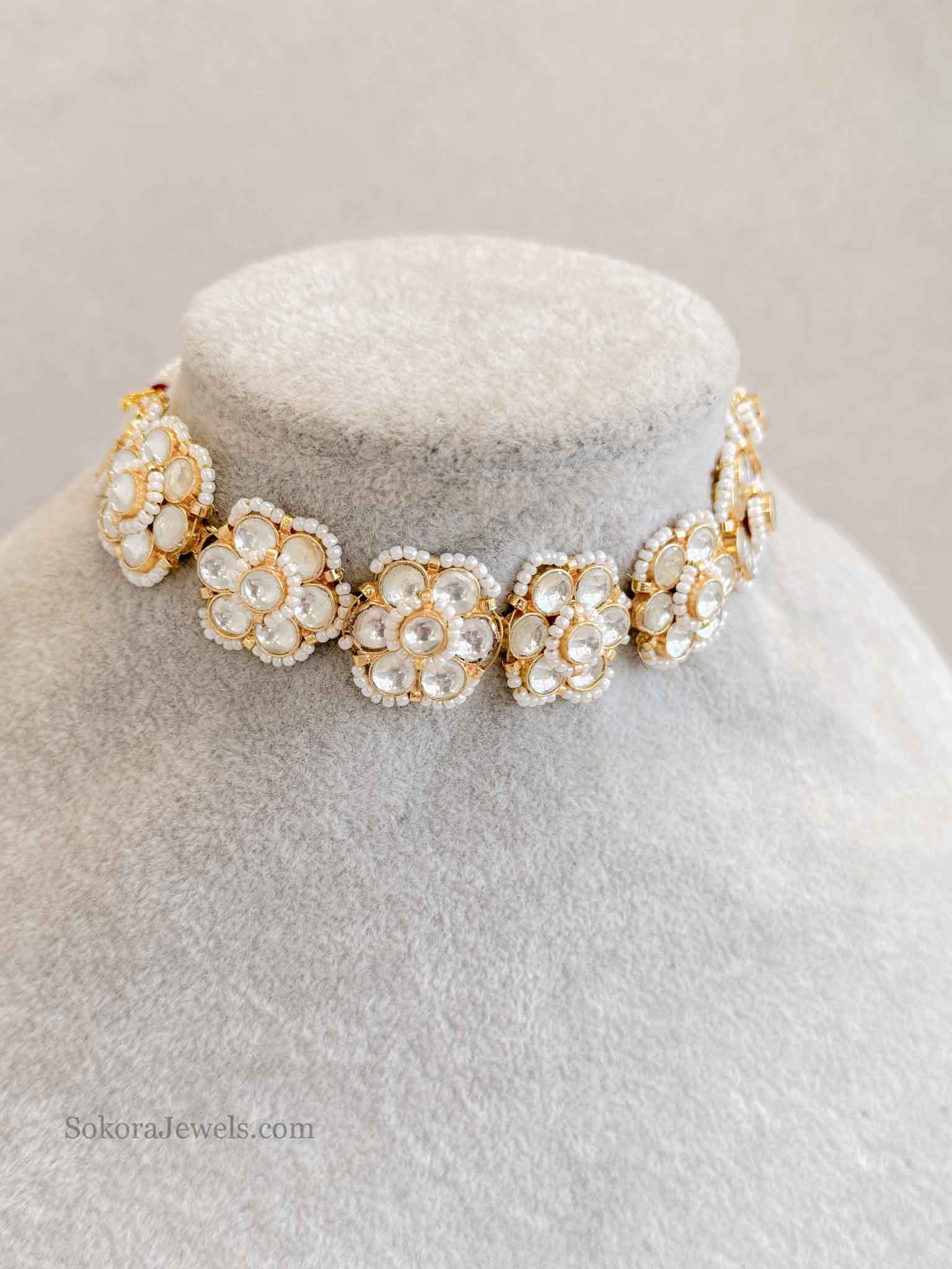 Kundan Choker