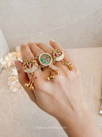 Wide Peacock Motif Kundan ring