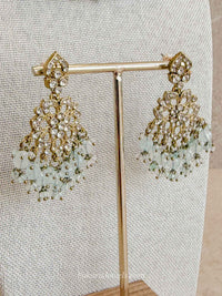 Teah Clear Crystal & Antique Gold Necklace sets