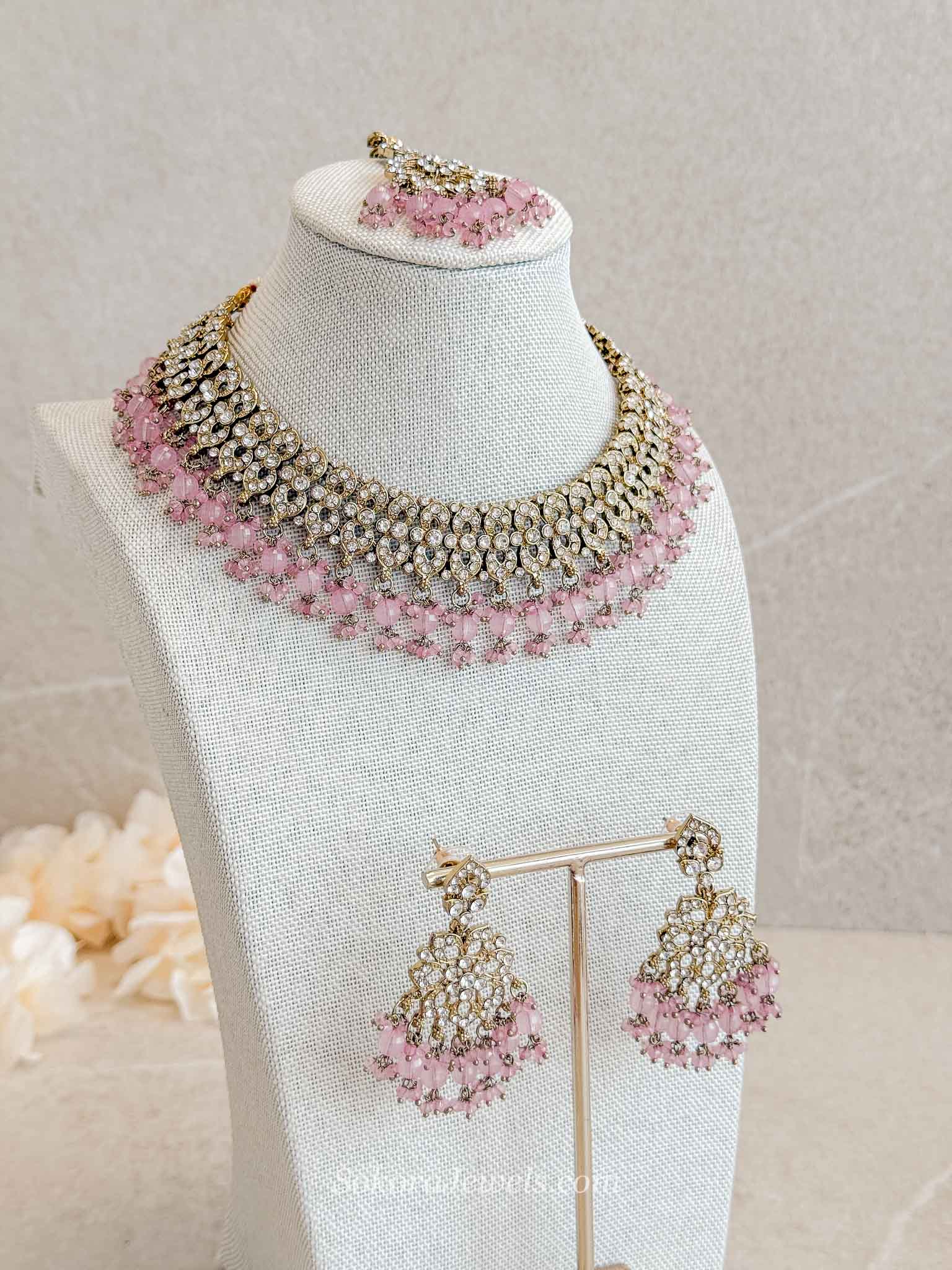 Teah Clear Crystal & Antique Gold Necklace sets