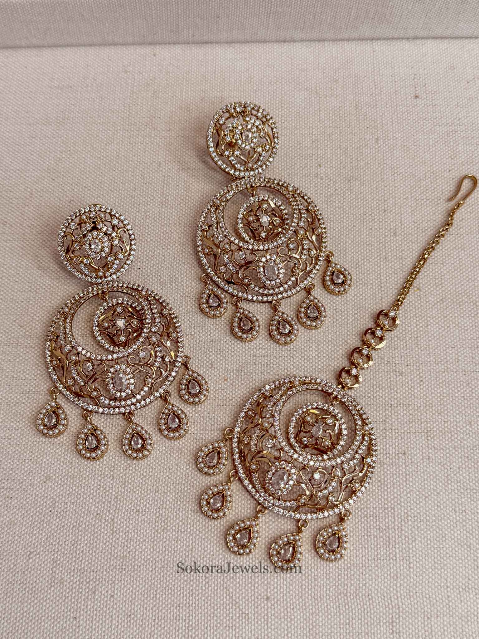 Noor Mahal Filigree Earring & Tikka Set