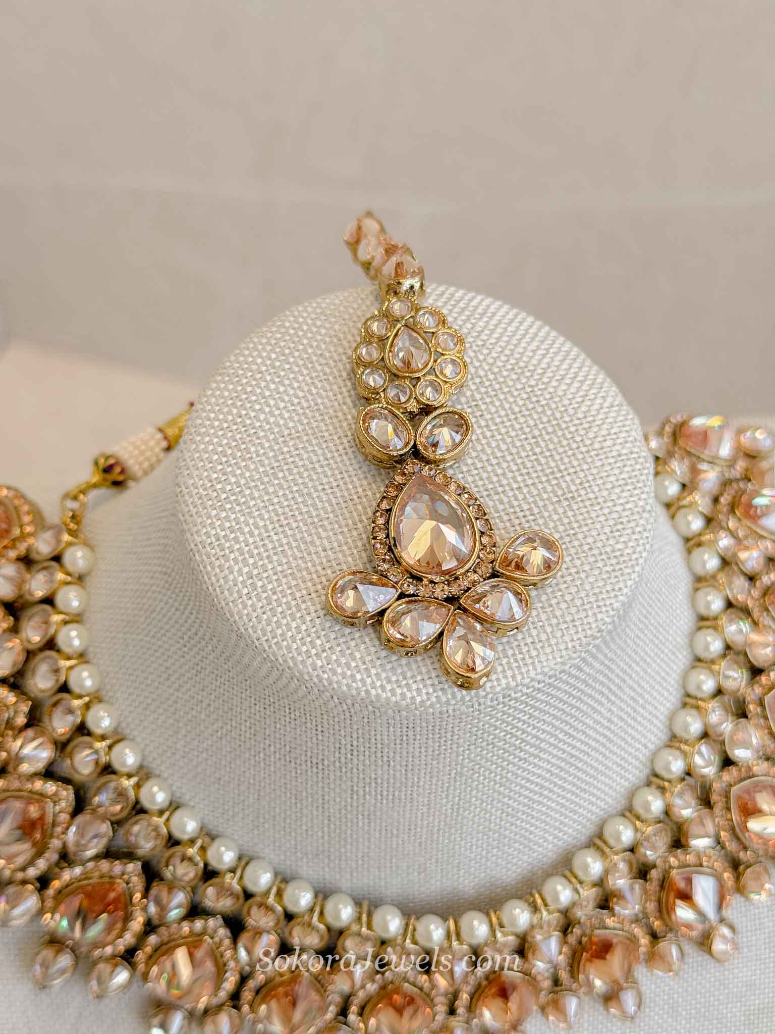 Hawwa Antique Gold Choker Set