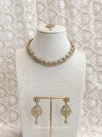 Katie Small Golden Necklace Set
