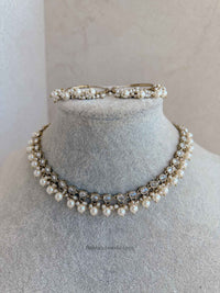 Small Necklace & Hoop set