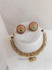 Filigree Gold Pendant set