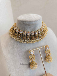Renu Kundan Choker set