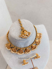 Paisley Detail Gold set