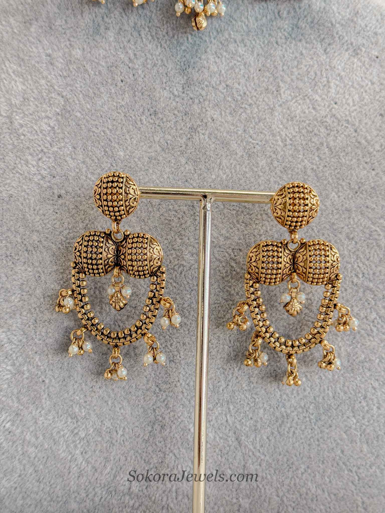 Gold Layered Necklace Set