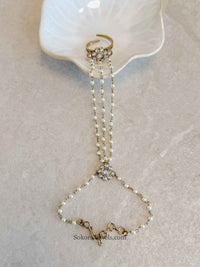 Simple Pearl Hand Harness