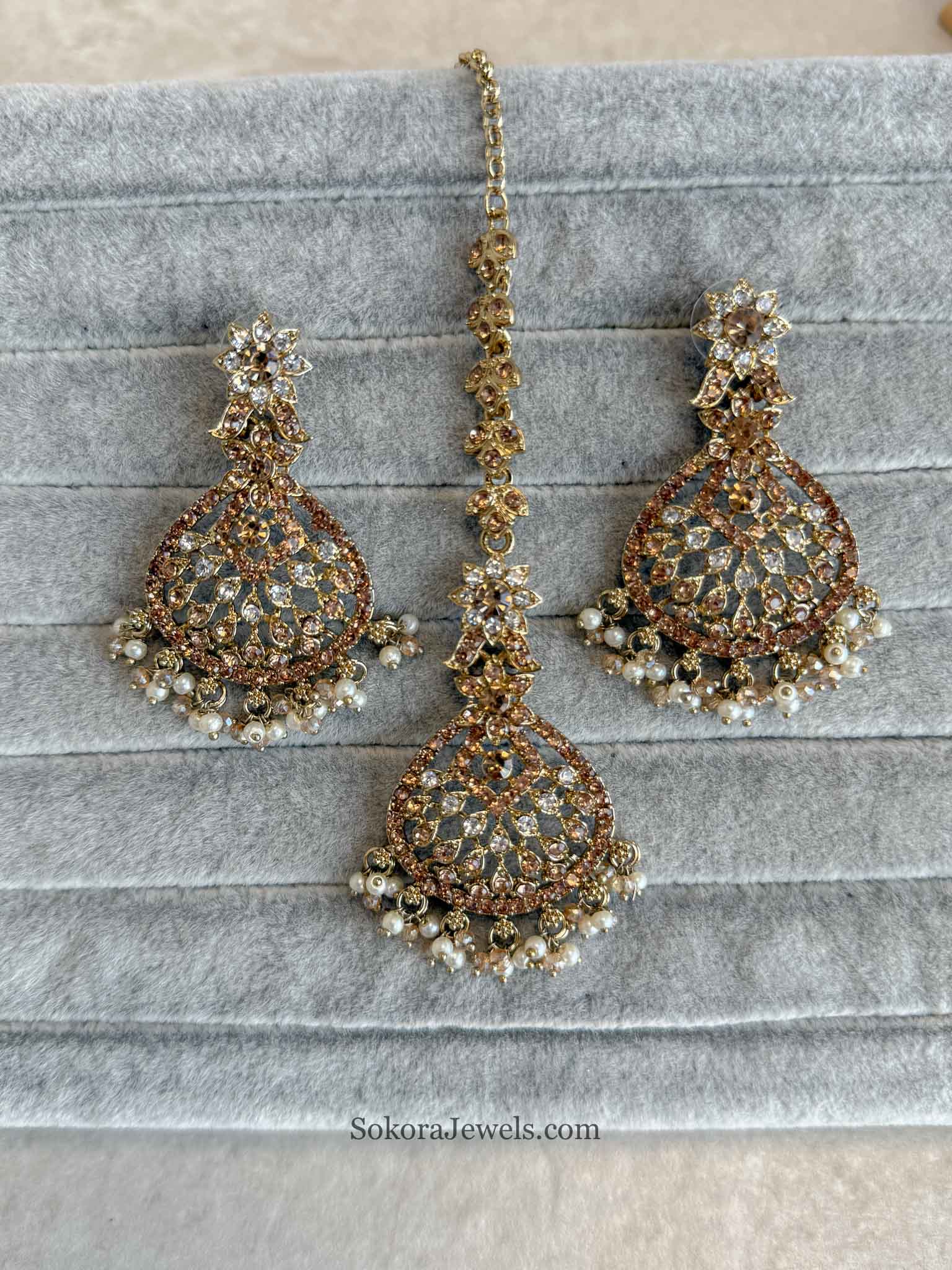 Priyansha Colourful Beaded Earrings & Tikka Set - Golden