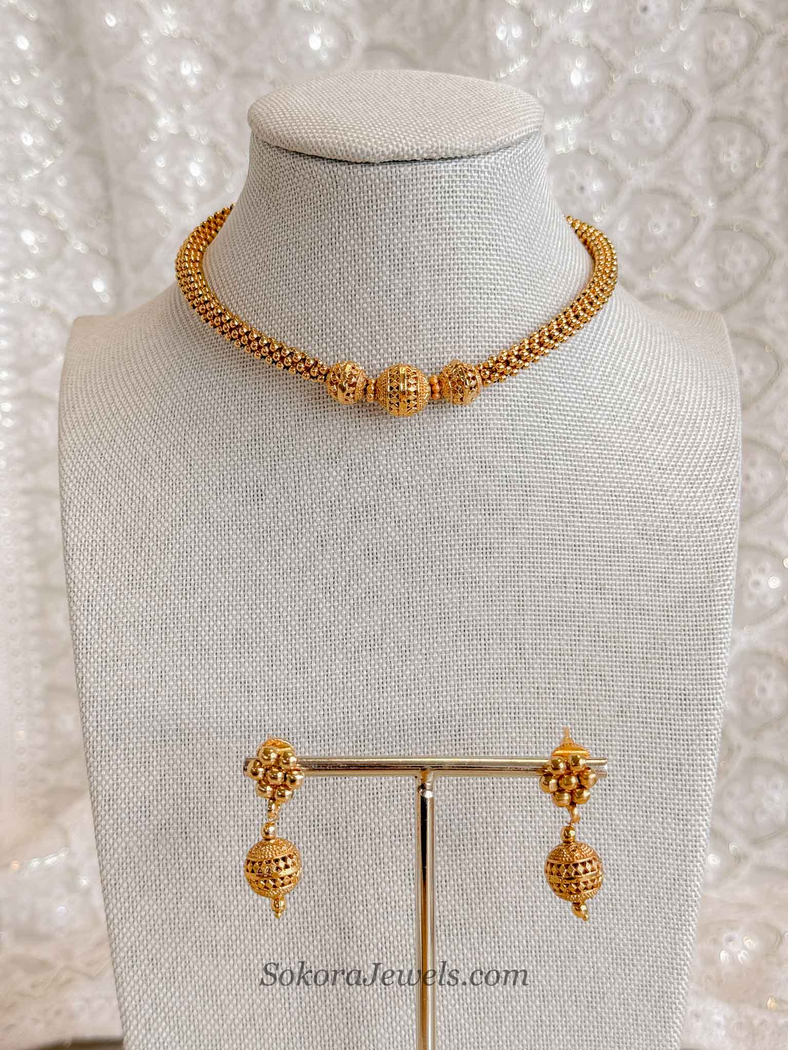 Small Gold Ball set