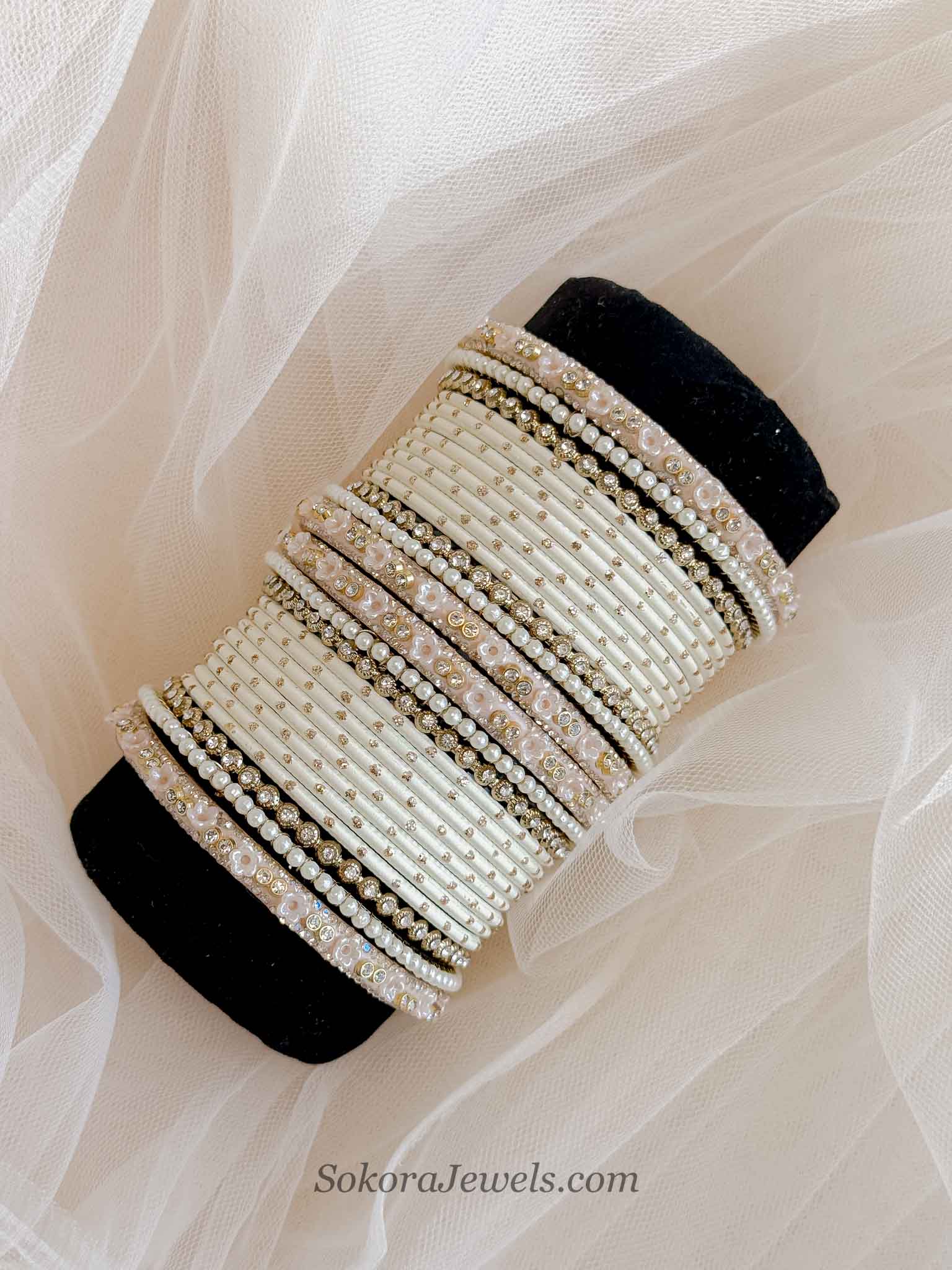 Cream & White Blossom Bangle Set