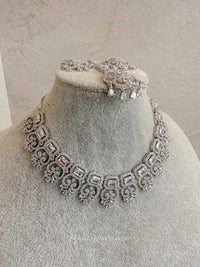 Cynthia Diamante Necklace Set