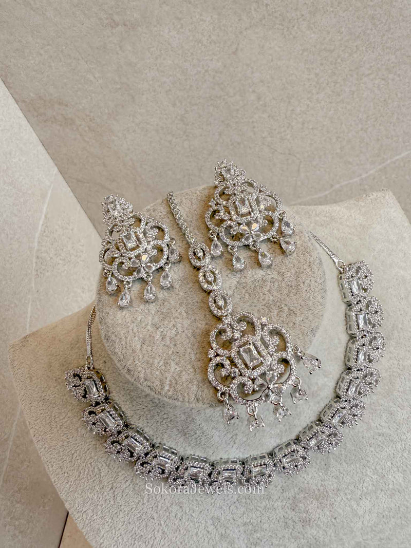 Cynthia Diamante Necklace Set