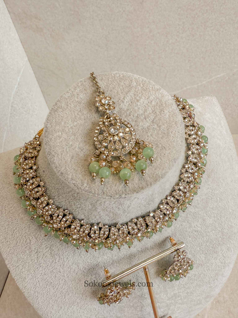 Mumtaz Golden Necklace Set