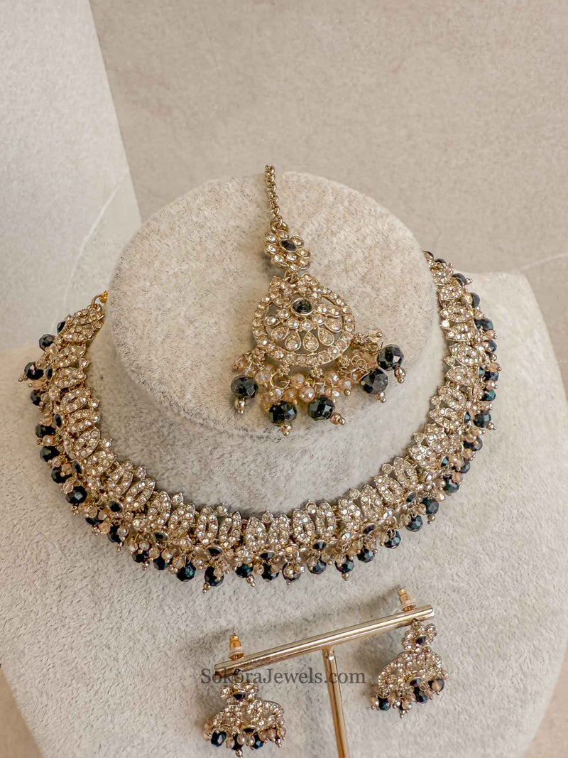 Mumtaz Golden Necklace Set