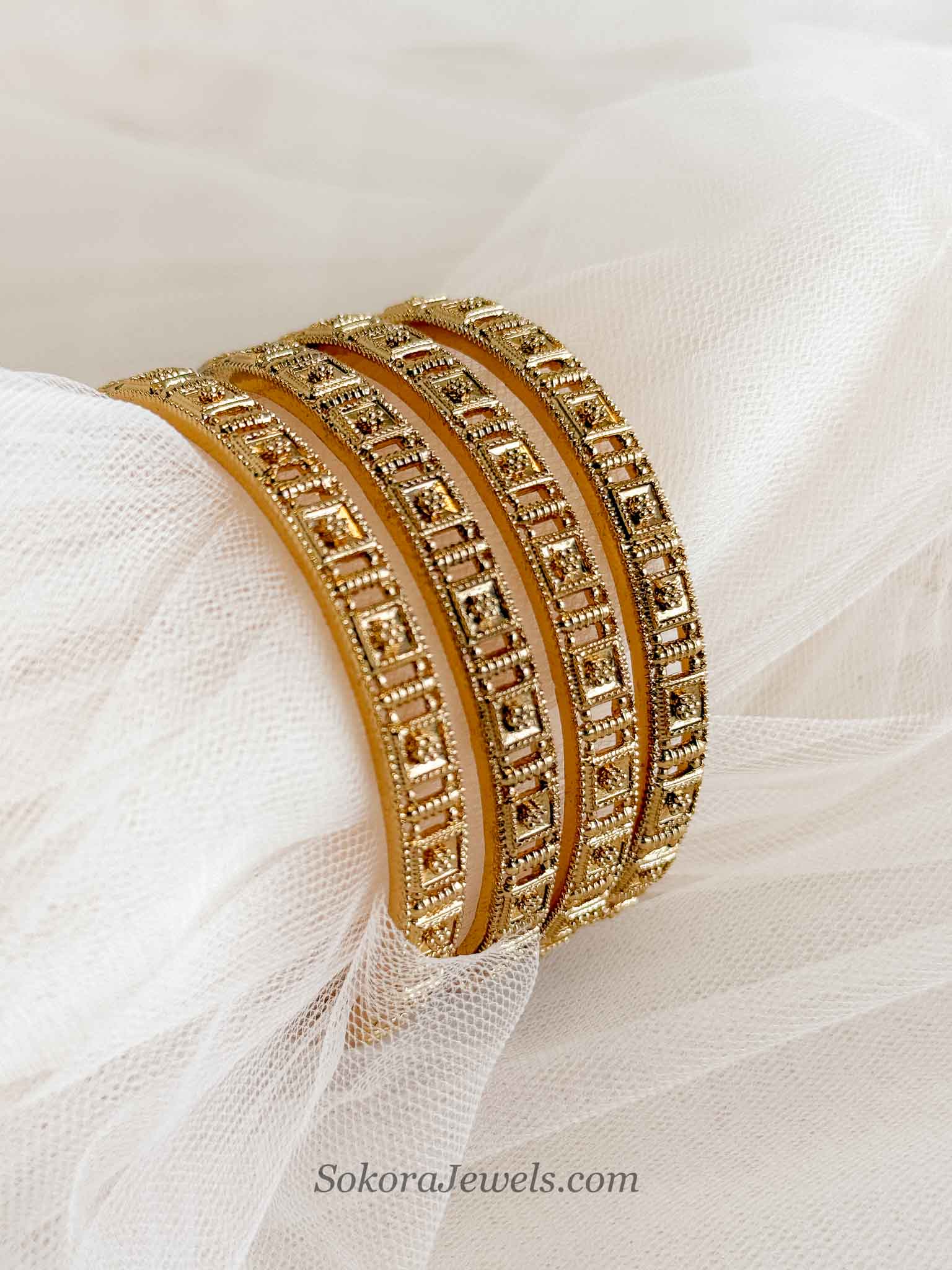 Daisy Classic Gold Kada Bangles