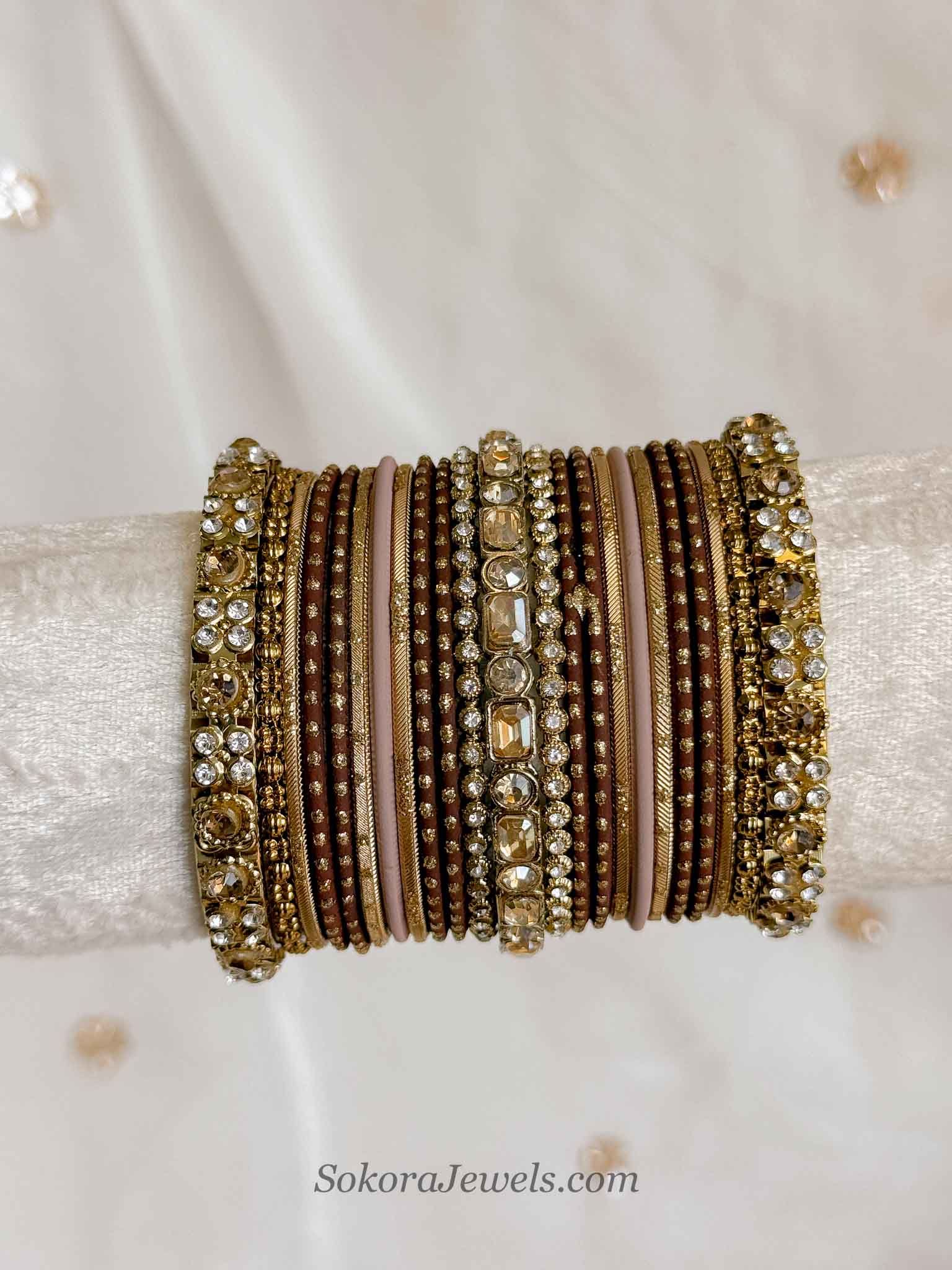 Viral Croissant-Inspired Bridal Bangle Set – Chocolate Brown, Nude & Antique Gold