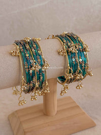 Viral Kashmiri Glass Bangle Set with Ghungroo