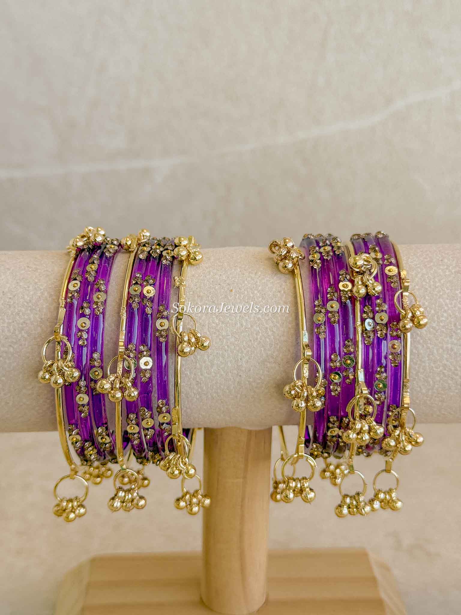Viral Kashmiri Glass Bangle Set with Ghungroo