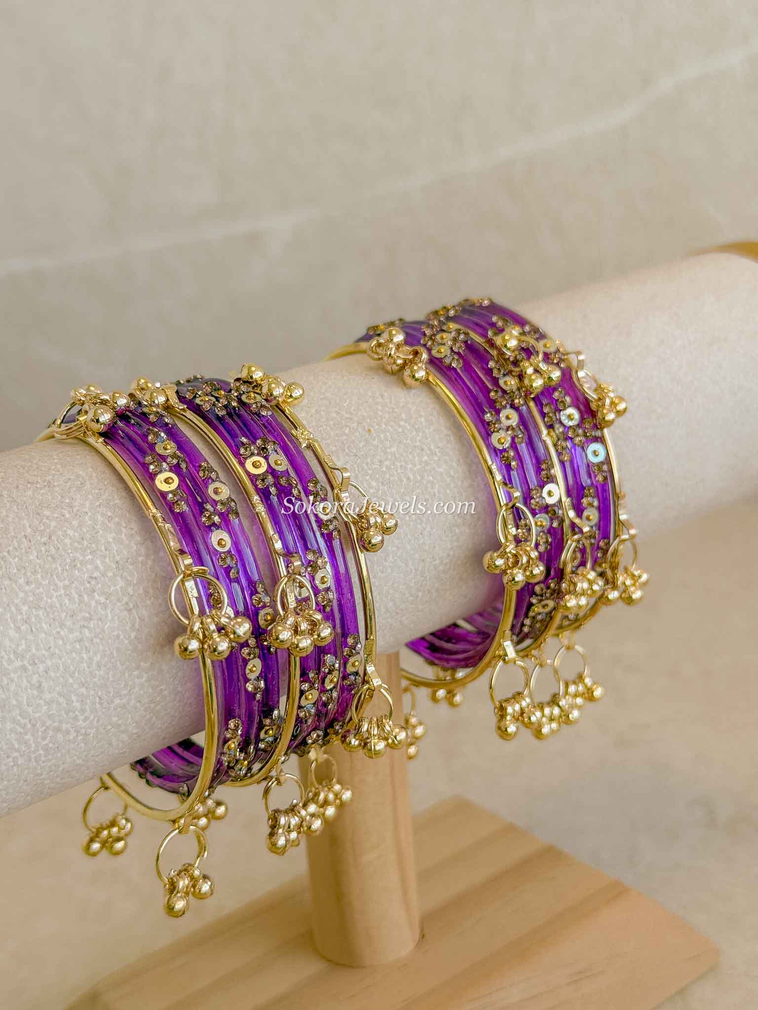 Viral Kashmiri Glass Bangle Set with Ghungroo