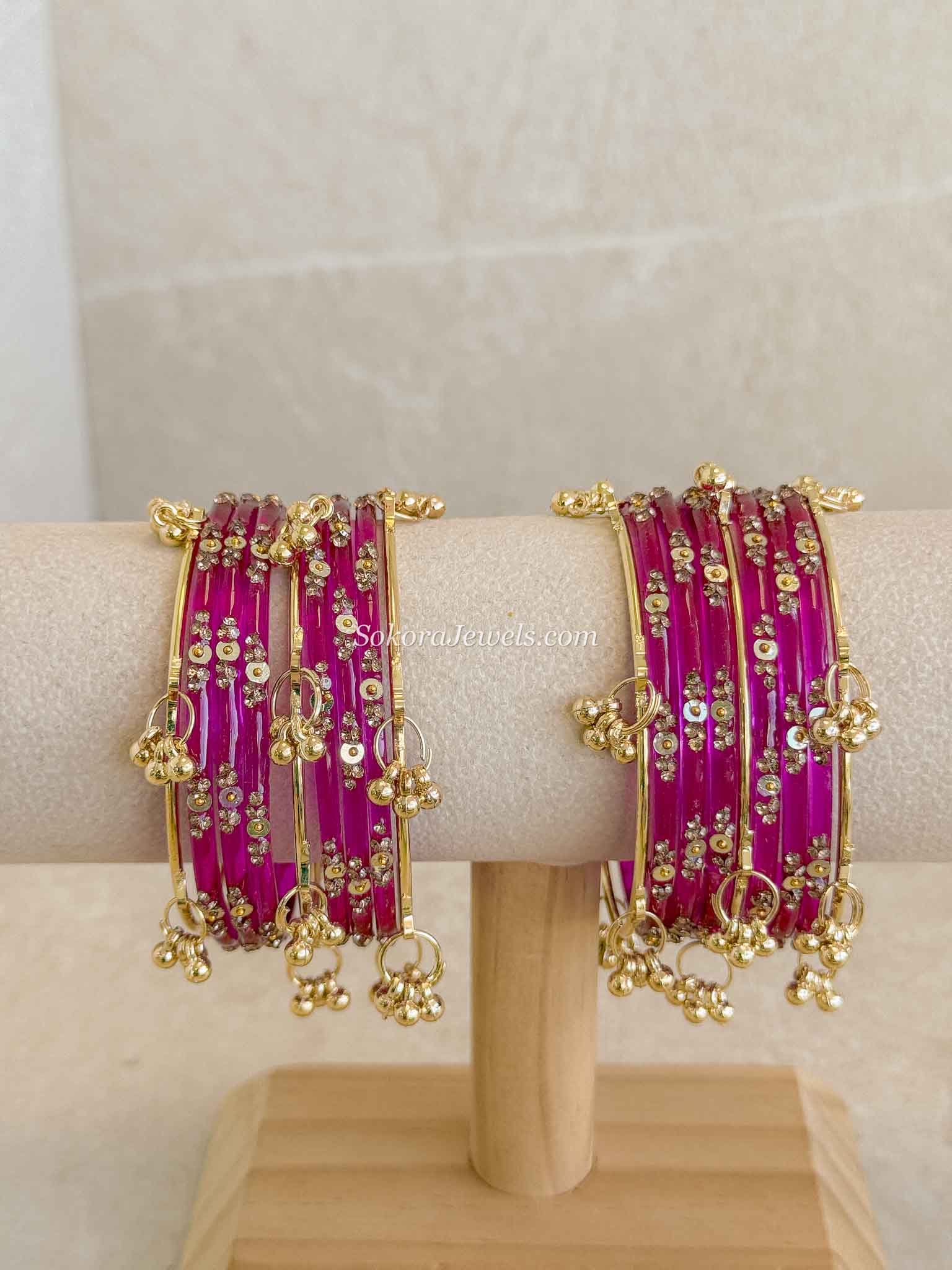 Viral Kashmiri Glass Bangle Set with Ghungroo